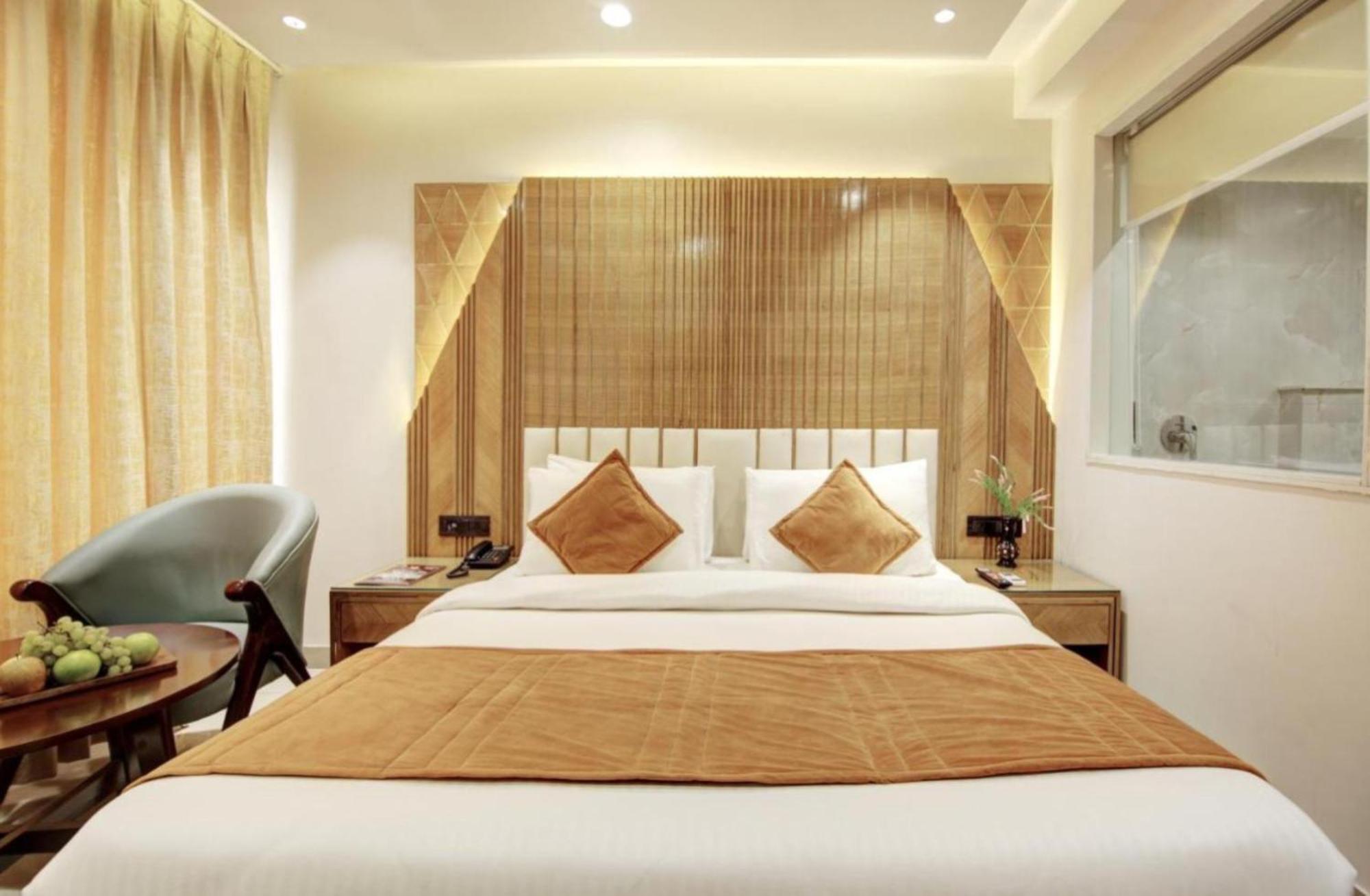 Hotel Platinum With Free Pickup-Delhi Airport New Delhi Extérieur photo