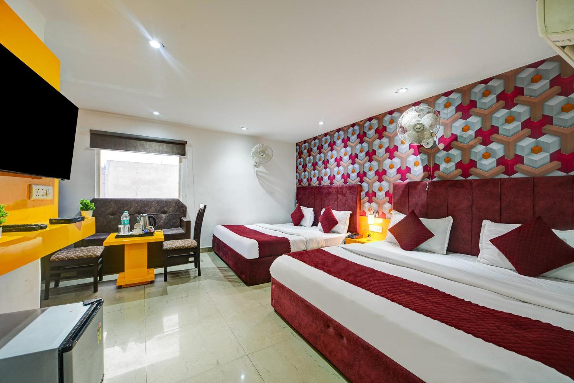 Hotel Platinum With Free Pickup-Delhi Airport New Delhi Extérieur photo